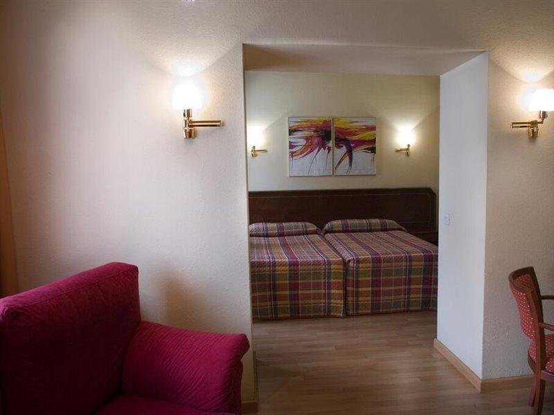 Hotel Unzaga Plaza Éibar Exteriér fotografie